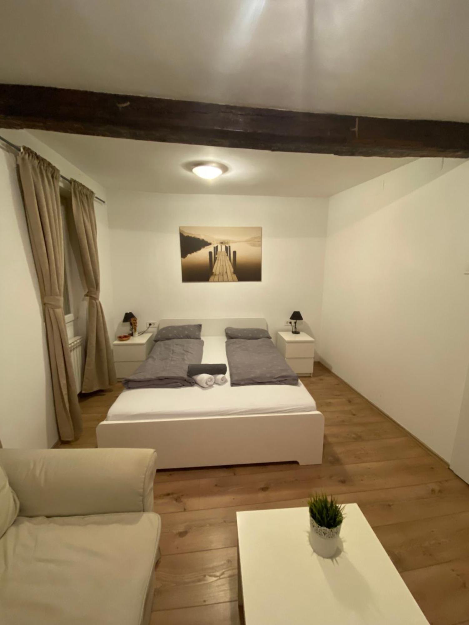 Nokturno Accomodation Zagreb Extérieur photo